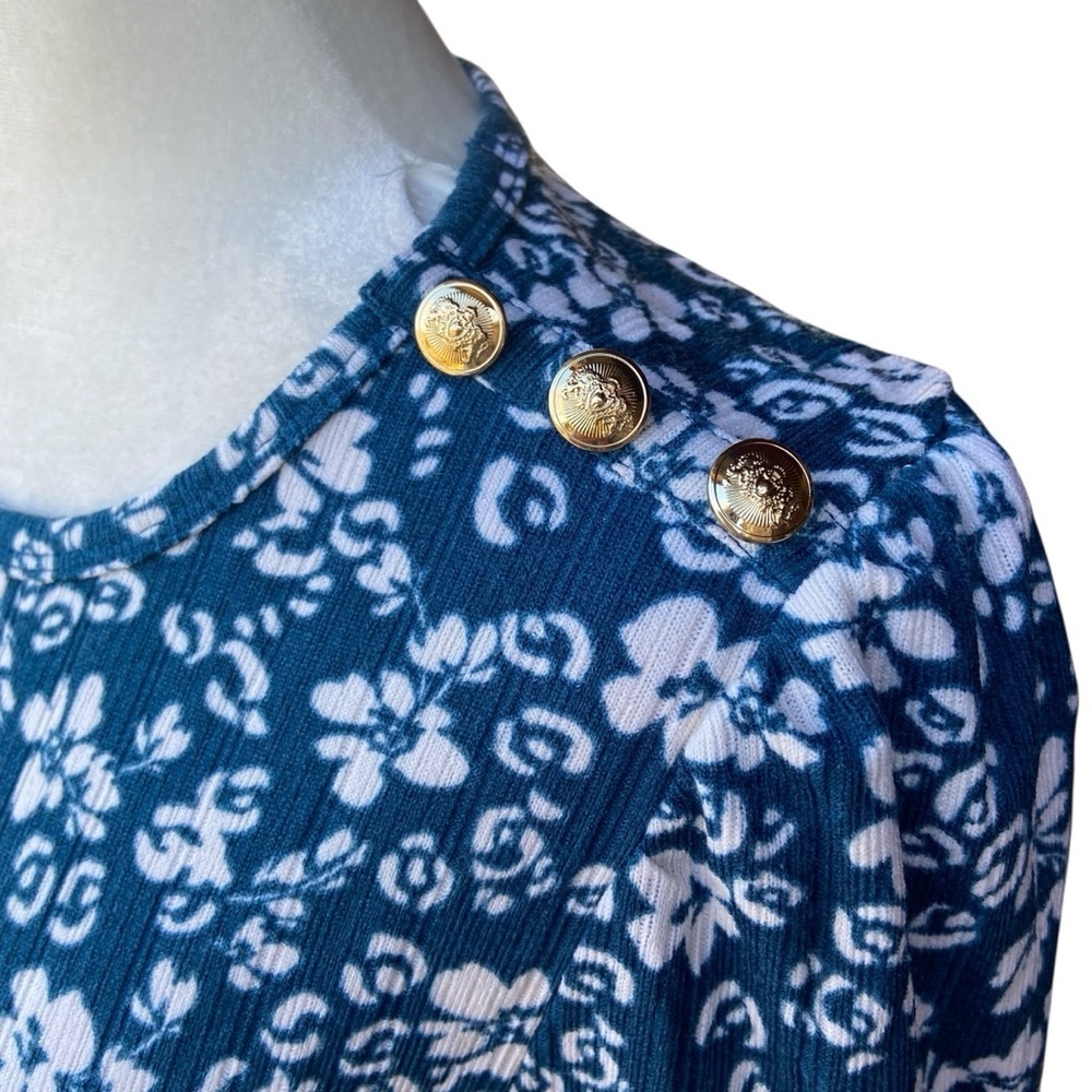 Ann Taylor LOFT Floral Blue Long Sleeve Top Size XS Stretch Gold Button Detail - Picture 6 of 12